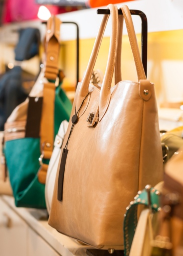 bulk backpack distributor